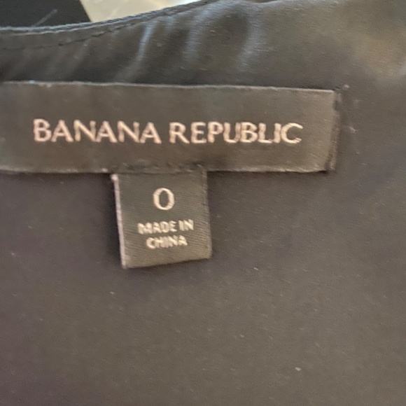 Banana Republic size 0 little black dress - Picture 9 of 9